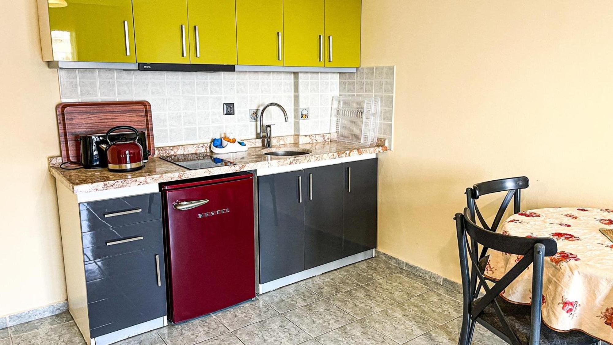 Ozlem 2 Apart Hotel มาร์มาริส ภายนอก รูปภาพ
