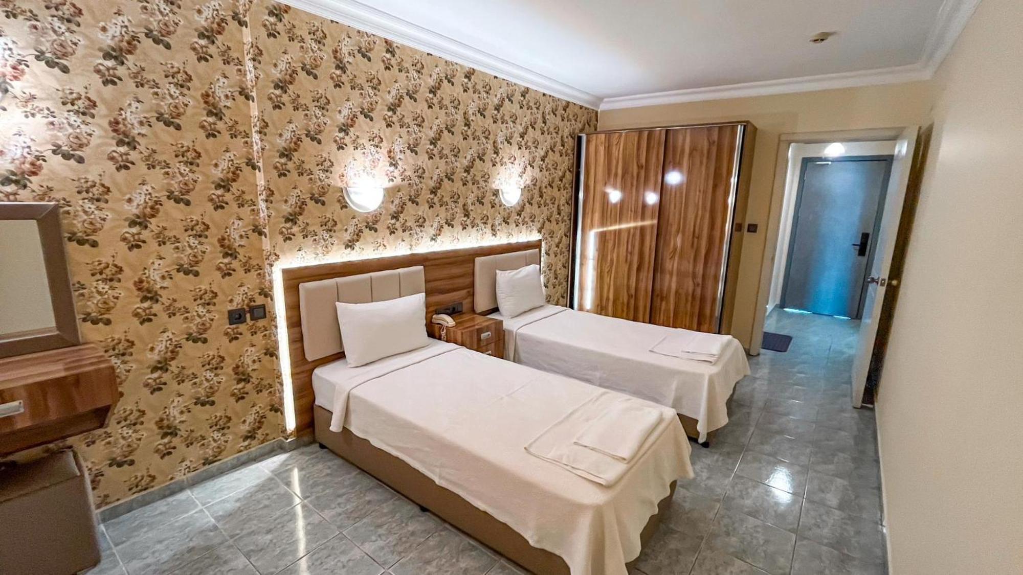 Ozlem 2 Apart Hotel มาร์มาริส ภายนอก รูปภาพ